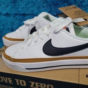 Nike Women's Nike Court Legacy NN Size 5